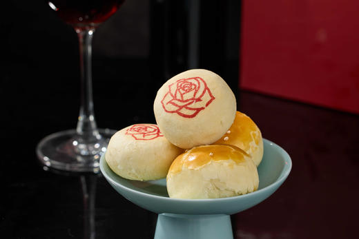 2025年总部月饼礼盒-“御八宝” 商品图4