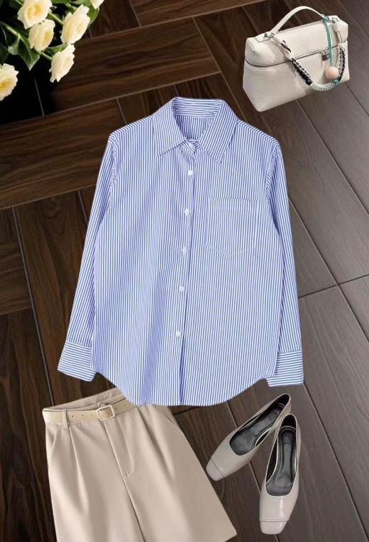 【秋上新】吉妮品牌 042蓝色口袋条纹衬衫-喜出 商品图3