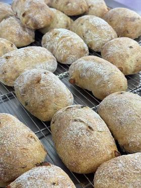 鸡枞菌烤肠恰巴塔（下午四点左右出货）