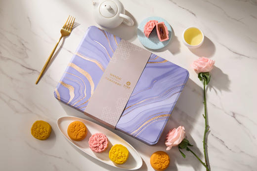 2025年总部月饼礼盒-  “远 山黛 (铁盒 ) ” 商品图3