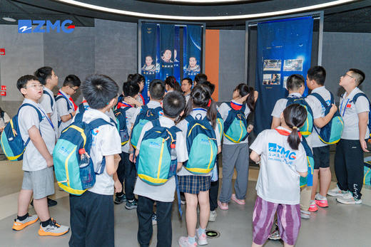 【山东青岛/烟台 2025省内秋假5天4晚】探秘火箭发射船，招募8-15岁航天少年走进东方航天港 商品图4