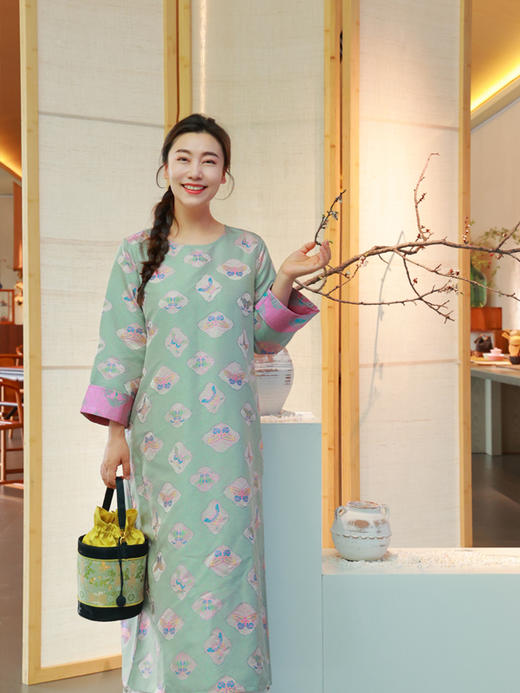 【抖音专属】新中式连衣裙（24707357AB-满小福-奢定款） 商品图3