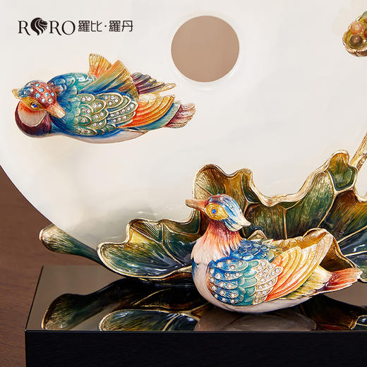 罗比罗丹荷塘月色平安扣摆件珐琅彩工艺荷花新中式家居饰品罗比罗丹摆件（荷塘月色） 商品图3