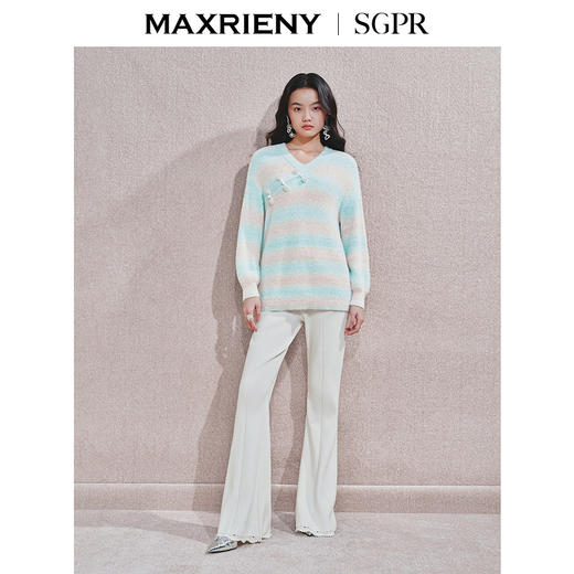 玛克门店发货：MAXRIENY浪漫中式套头针织毛衫秋冬慵懒宽松上衣女(货号:MS85SW522) 商品图1