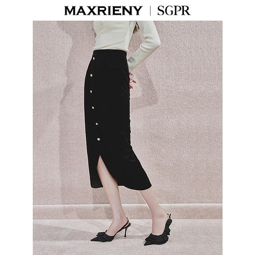 【商场同款】MAXRIENY精致复古感丝绒半裙24冬新款高腰修身开叉裙(货号:MS85SK761) 商品图2