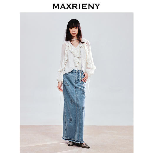 玛克门店发货：MAXRIENY华丽复古立体压花长裙A摆牛仔半裙(货号:MC85SK796) 商品图1