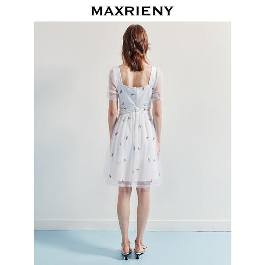 玛克门店发货：新款宫廷风蕾丝网纱复古刺绣连衣裙25年夏季高腰显瘦裙子(货号:MF86DR017) 商品图3