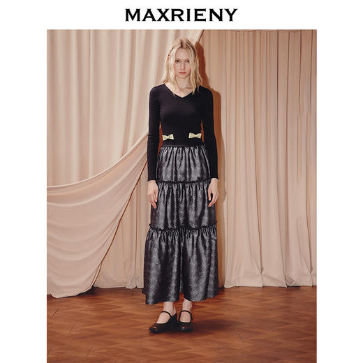 ，玛克门店发货：MAXRENY25年秋季新款宫廷复古风连衣裙显瘦气质长袖针织黑色优雅(货号:MF86DR504) 商品图0