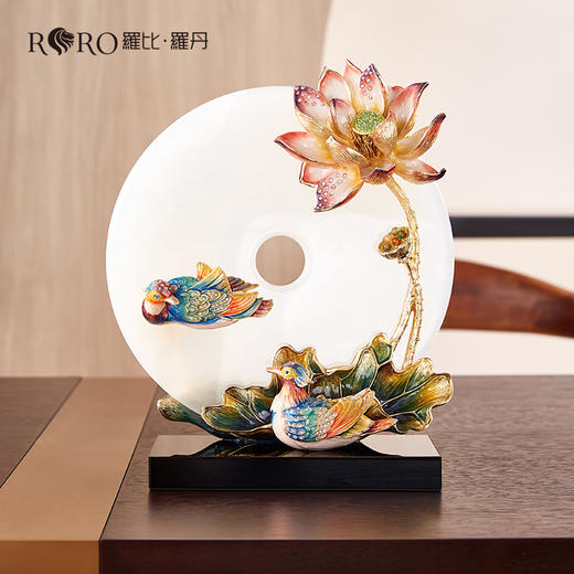 罗比罗丹荷塘月色平安扣摆件珐琅彩工艺荷花新中式家居饰品罗比罗丹摆件（荷塘月色） 商品图4