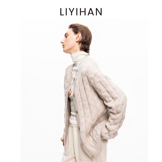 LIYIHAN 2025秋冬新款老钱风羊毛针织衫杏色小众设计感开衫毛衣女 商品图3