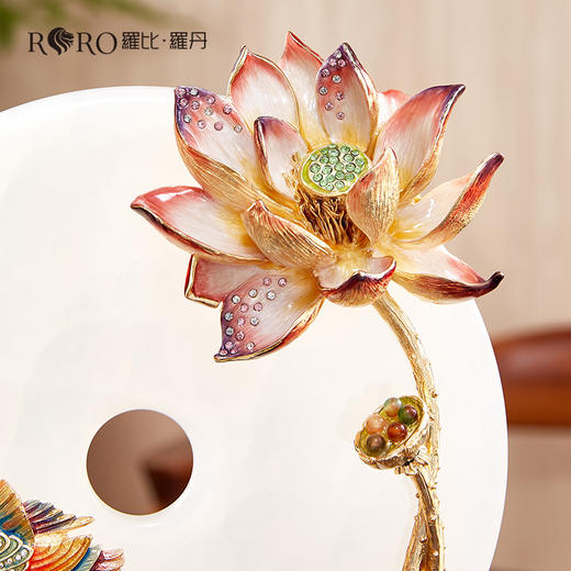 罗比罗丹荷塘月色平安扣摆件珐琅彩工艺荷花新中式家居饰品罗比罗丹摆件（荷塘月色） 商品图2