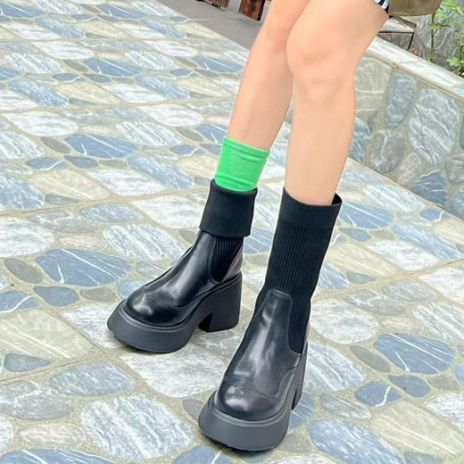 westory冬季新款英伦风厚底拼接时尚女靴马丁靴W22DS81751 商品图4