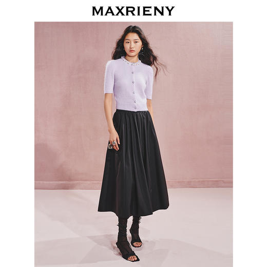 玛克门店发货：MAXRIENY珍珠钻链装饰复古毛衫(货号:MC85SW528) 商品图1