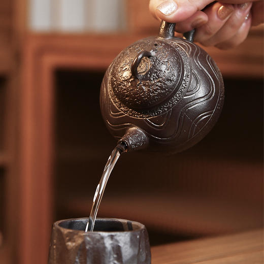 成艺老岩泥醒钟壶 商品图5