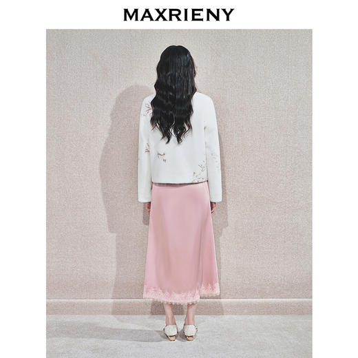 MAXRIENY2024冬新中式绣花复古气质女装立领冬季日常中国风外套(货号:MS85JA536) 商品图3