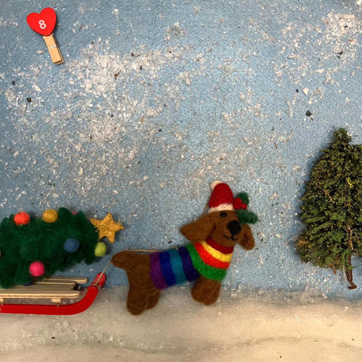 北京仓｜Felt So Good-Festive Rainbow Dog-彩虹小狗 羊毛毡 挂件［英国设计师］ 商品图7