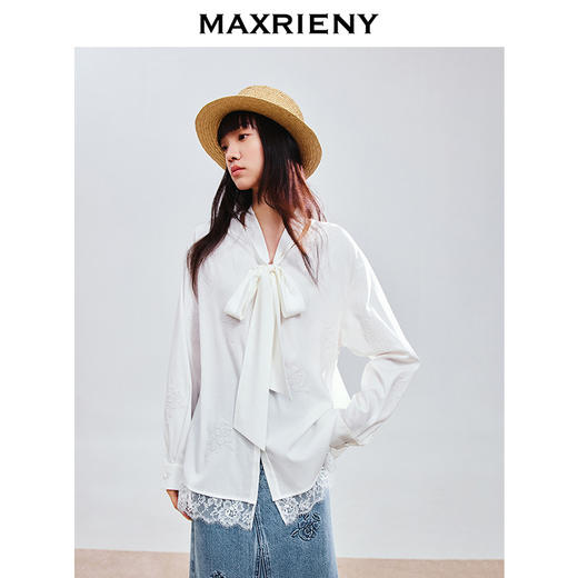 玛克门店发货：MAXRIENY浪漫立体压花衬衫(货号:MC85TP787) 商品图2