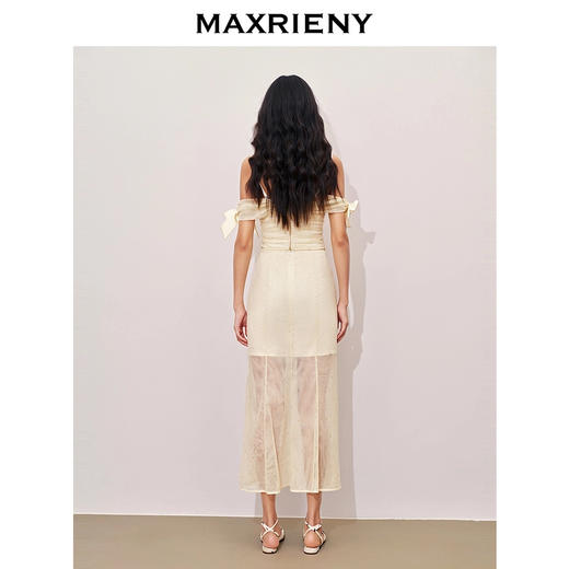 玛克门店发货：精致甜美感开叉烫钻半裙高级气质感修身显瘦(货号:MC85SK324) 商品图3