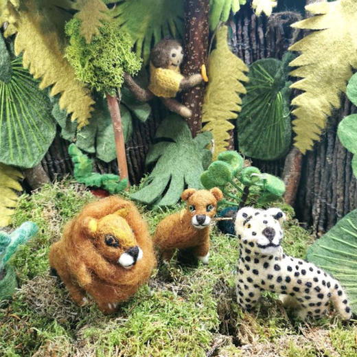 北京仓｜Felt So Good-Larry the Leopard-动物国王候选豹 拉里 羊毛毡 挂件［英国设计师］ 商品图1