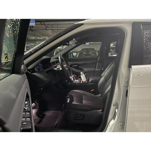 路虎 揽胜极光 249PS R-DYNAMICS运动版【长租-北京】 商品图7