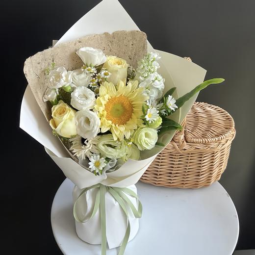 【博爱】-（花束需要提前2-3天预定） 商品图0