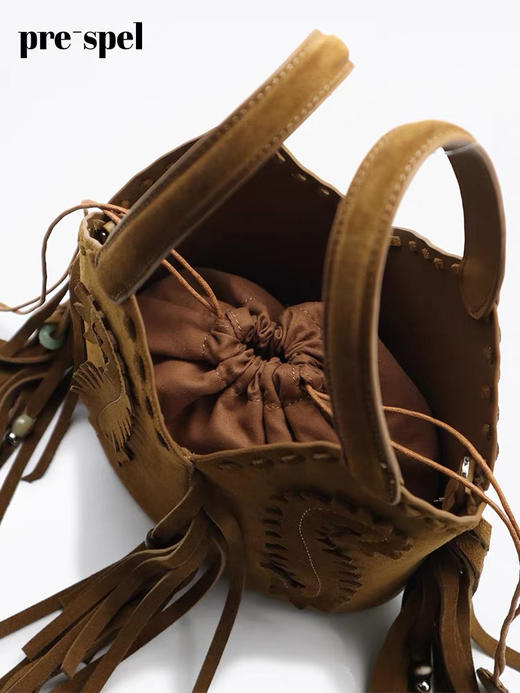 流苏水桶包 商品图4