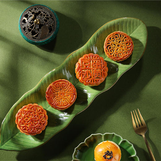 糕小生联名上下杭·月满双杭8粒装月饼礼盒2025 商品图3