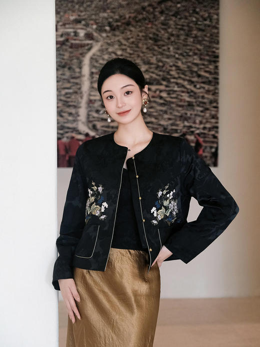 东方境X郭培| 新中式轻奢重工花卉刺绣对襟外套-黑色 商品图0