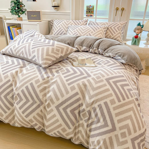 【换季出清】自然醒A版纯棉磨毛B版高克重牛奶绒系列四件套QJ 商品图0