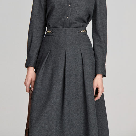 EITIE爱特爱高腰百褶设计时尚显瘦保暖半裙8406106 商品图3