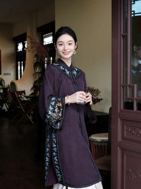 盛唐牡丹盛奢系列 | 真丝香云纱三蓝绣外套