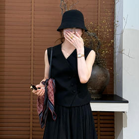 良木礼羊毛马甲（Q258394）