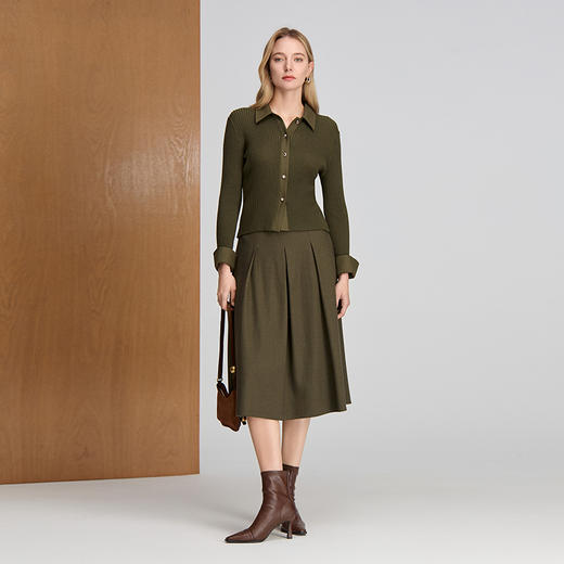 EITIE爱特爱翻领长袖时尚减龄冬季新款针织衫8401111 商品图1