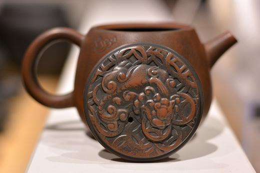 貔貅吞金·紫陶平盖精雕龙蛋壶 商品图1