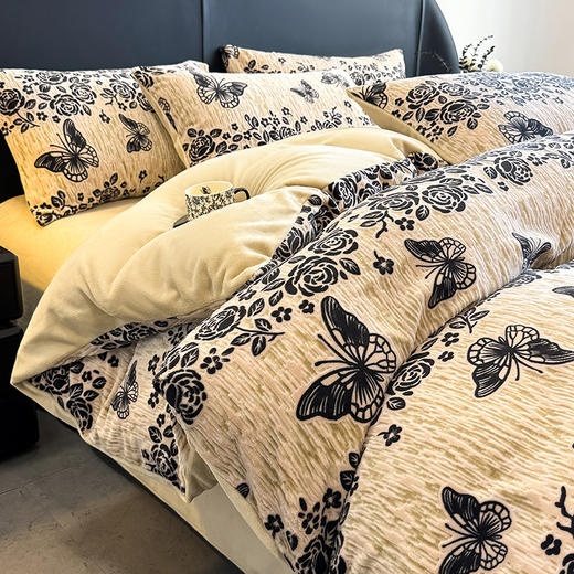 【换季出清】自然醒美拉德风格雕花牛奶绒四件套QJ 商品图8