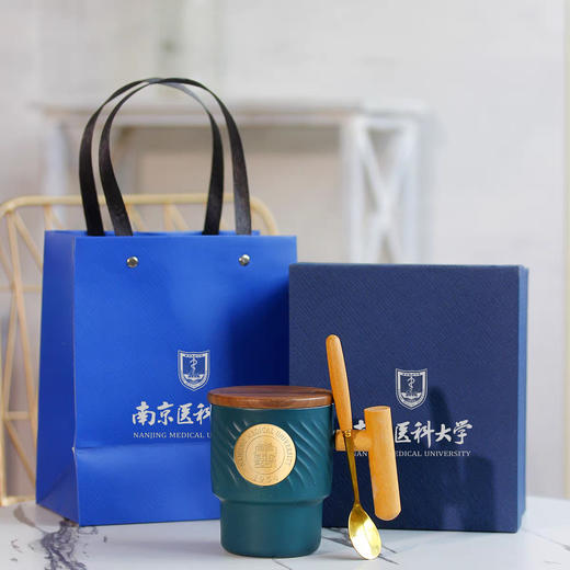 铜牌马克杯(杯盖+勺子) 商品图3