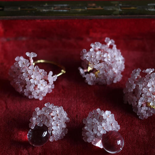 北京仓｜Monshiro-ajisai-粉色 绣球 露珠 耳钉［日本设计师］ 商品图3
