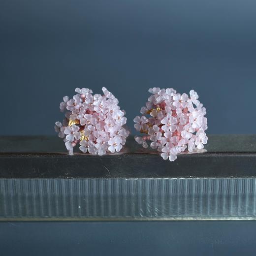 北京仓｜Monshiro-ajisai-粉色 绣球 耳钉［日本设计师］ 商品图1