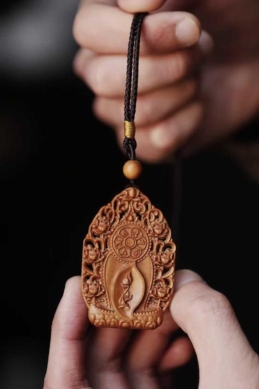 老山檀香 | 八大本命佛 吊坠 商品图2