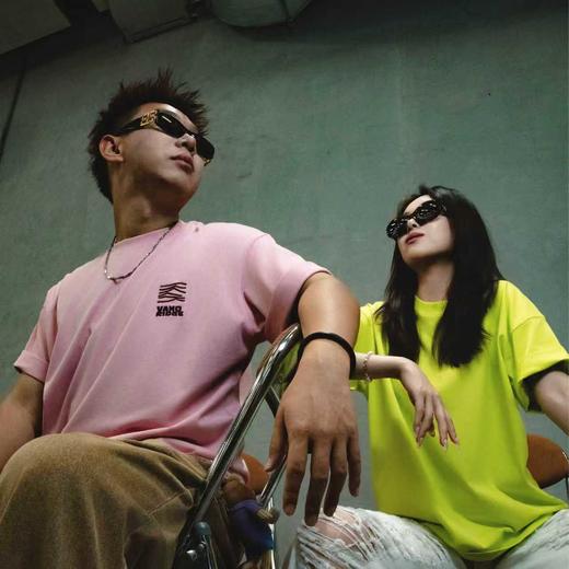 VANQ RIDGE万重飞跃钟楼款T恤墨绿/灰/荧光绿 商品图4