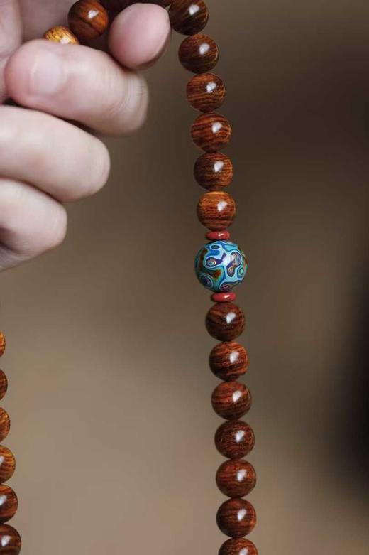 6050 海黄 绚丽山水纹手串1.0x108颗 商品图4