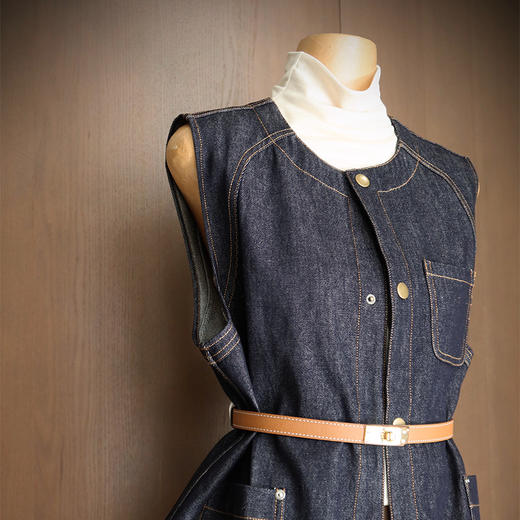 【预售7天】良木礼牛仔马甲（Q2584402） 商品图3