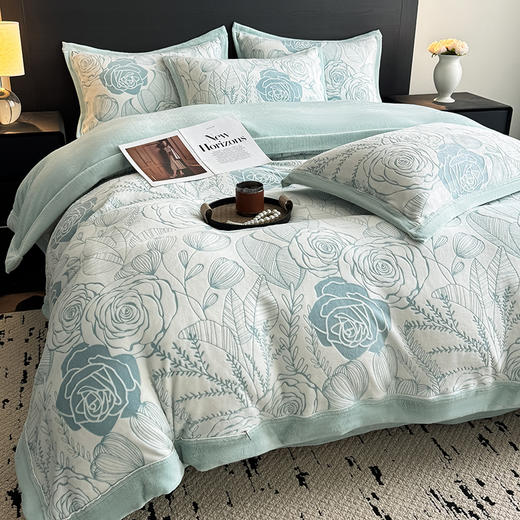 【换季出清】自然醒A类5D立体浮雕宽边牛奶绒四件套高档法兰珊瑚绒床单被套秋冬季轻奢床品QJ 商品图1