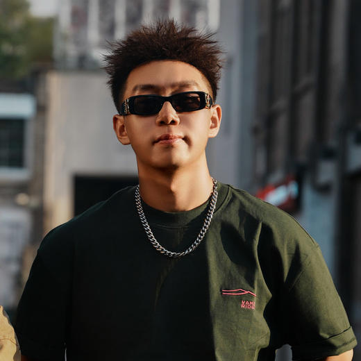 VANQ RIDGE万重飞跃钟楼款T恤墨绿/灰/荧光绿 商品图6