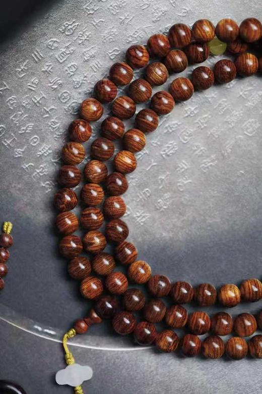 6050 海黄 绚丽山水纹手串1.0x108颗 商品图5