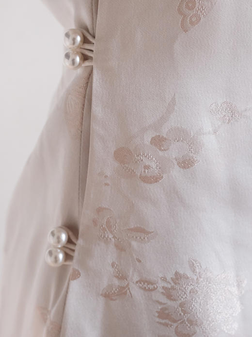 盛唐牡丹| 真丝织金翩翩飞舞旗袍裙 商品图3