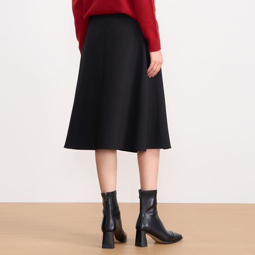 EITIE爱特爱气质优雅通勤纯色不对称百搭A字裙半身裙秋冬新款D2506901 商品图4