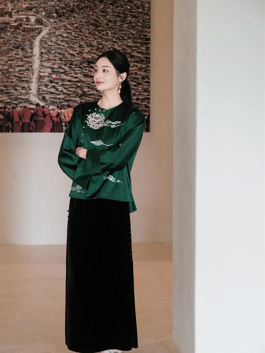 下架|东方境X郭培| 团龙祥云真丝刺绣新中式外套-绿色 商品图6