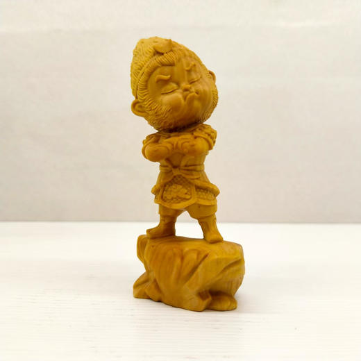 傲慢站立悟空°黄杨木摆件 商品图0