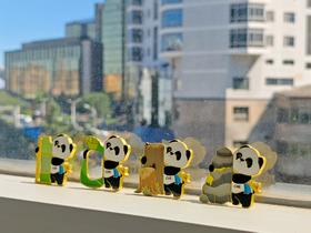 “进宝与朋友” 磁吸徽章盲盒